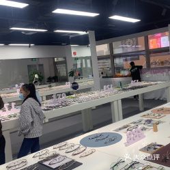 大濤配鏡 工廠直營模式如何重塑眼鏡銷售新體驗(yàn)